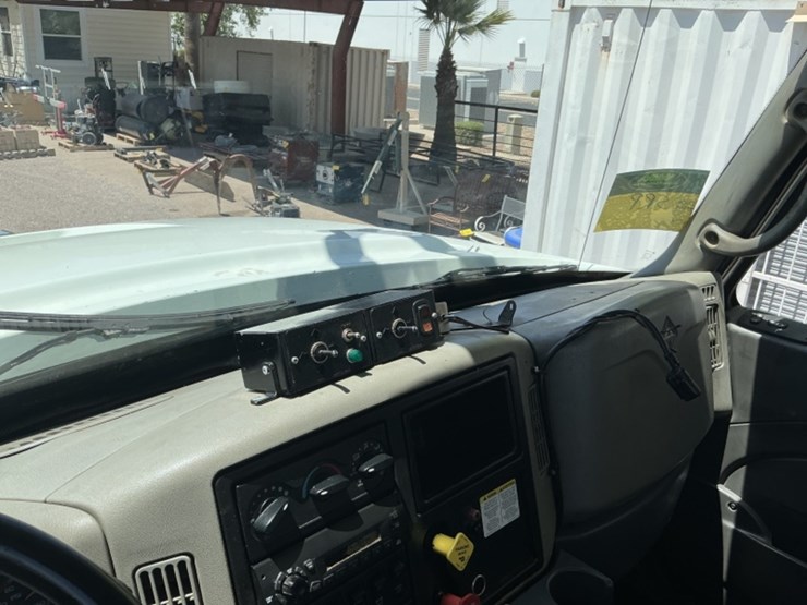 2009-international-workstar-7600-image-30