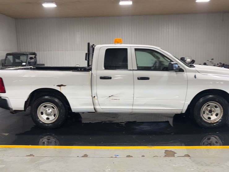 2014-dodge-1500-image-6