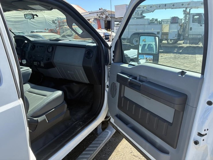 2011-ford-f250-image-10