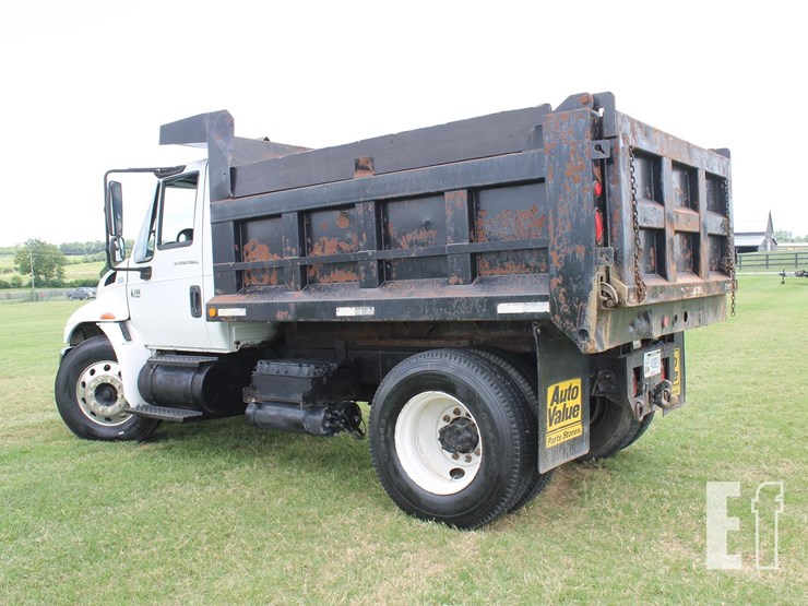 2001-international-durastar-4300-image-10