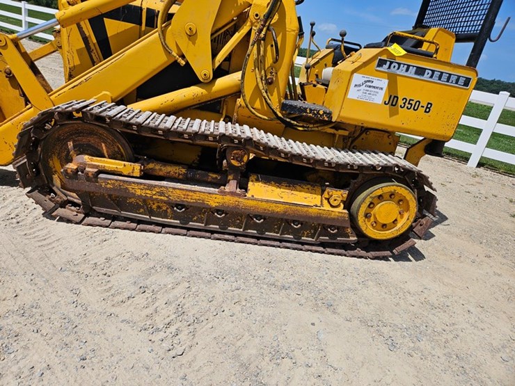 deere-350b-image-17