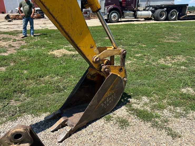 john-deere-610b-backhoe-image-27