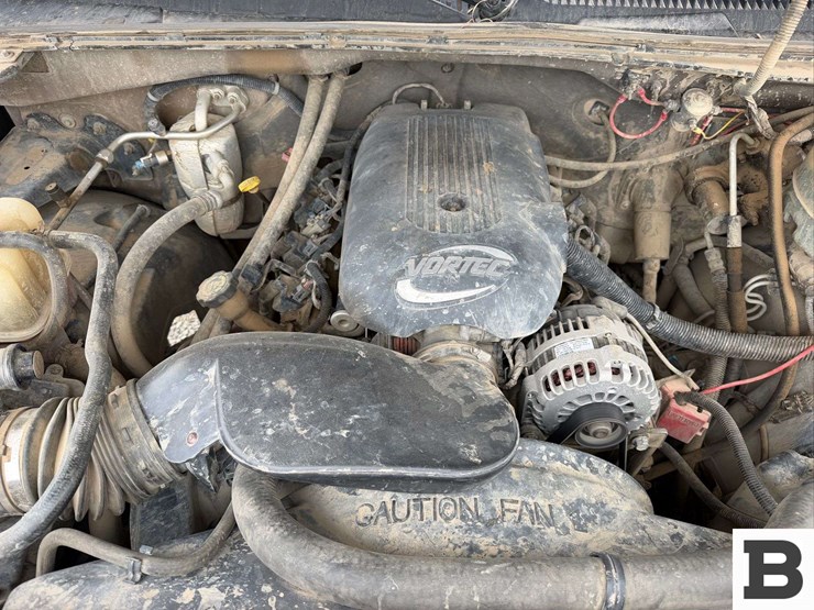 2001-chevrolet-silverado-2500hd-image-28
