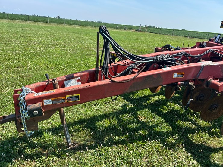 case-ih-730b-ecolo-tiger-ripper-image-10