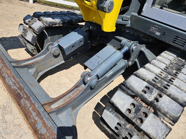 wacker-neuson-et145-image-19