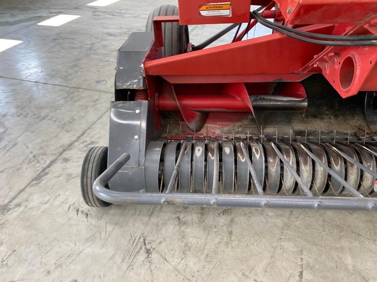 massey-ferguson-1837-image-12