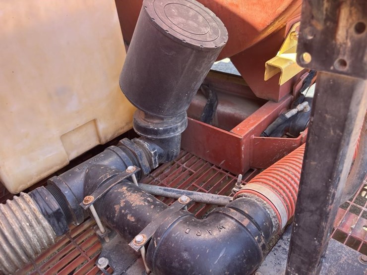 2007-ditch-witch-fx60-image-35