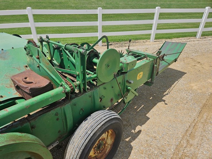 john-deere-24t-image-16