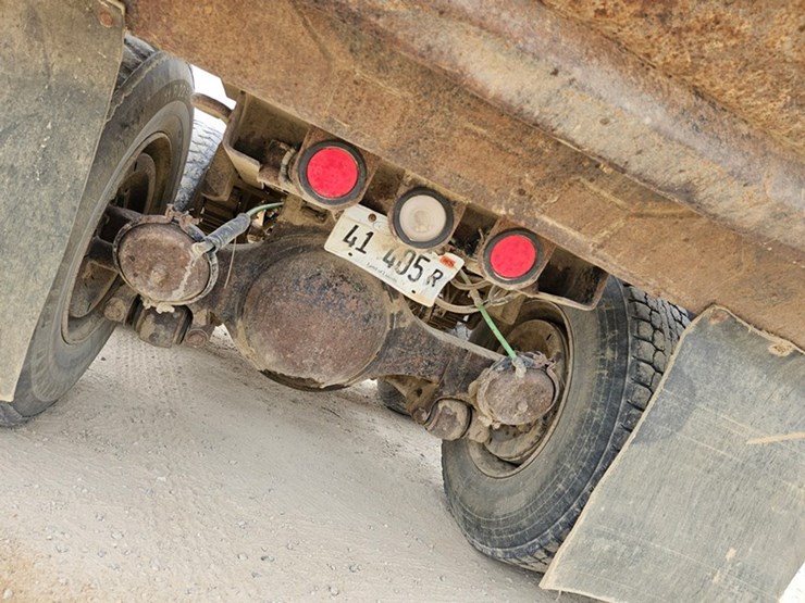 1995-ford-l8000-image-25