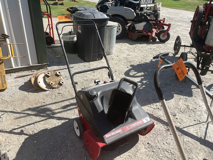 #2125-•-yard-machines-by-mtd-image-2