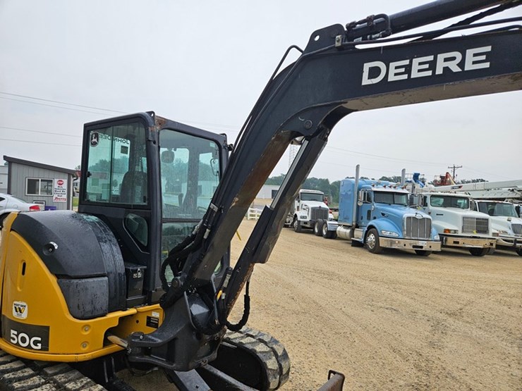 deere-50g-image-20