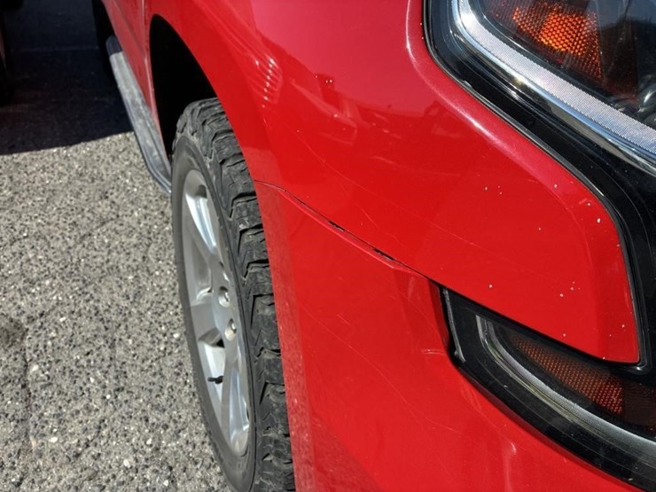 2018-chevrolet-suburban-image-7