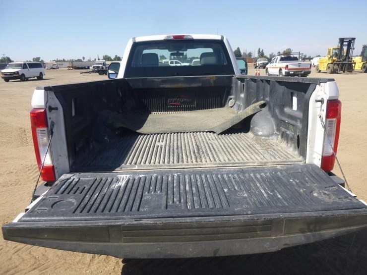 2019-ford-f250-image-17