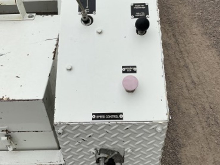 2016-fleming-rt2085gh-reel-trailer-image-10