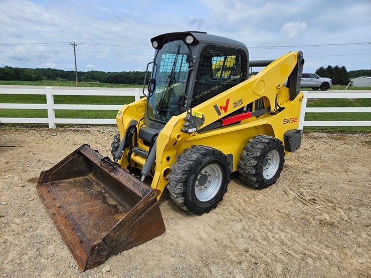 2020-wacker-neuson-sw32-image-1