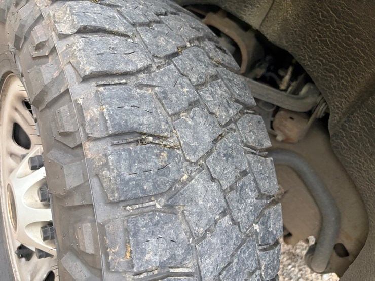 2020-chevrolet-3500hd-image-81