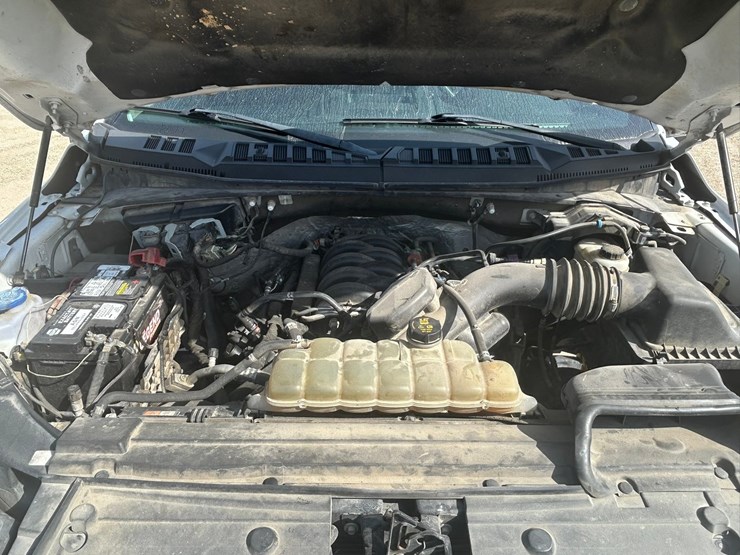 2019-ford-f150-image-10