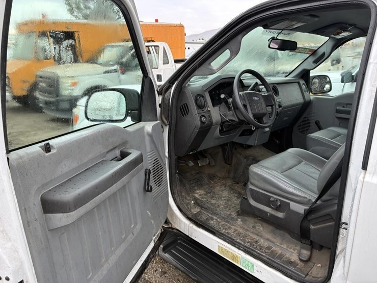 2013-ford-f250-image-14