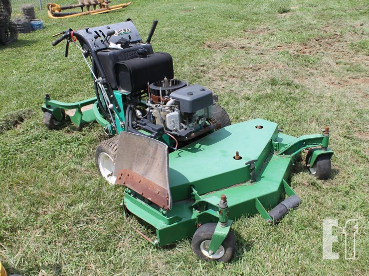 lesco-walk-behind-mower-9719-image-1