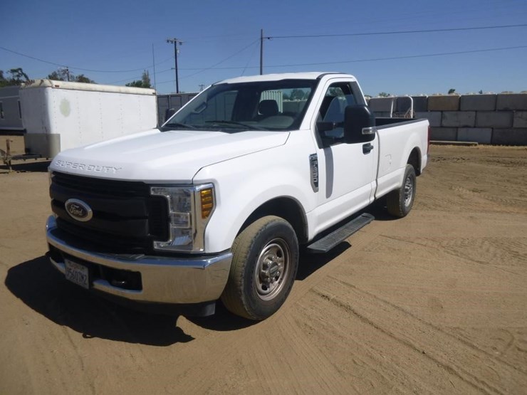 2019-ford-f250-image-2