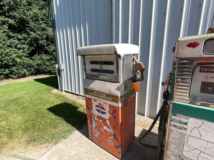 #2122-•-ao-smith-gas-pump-image-1