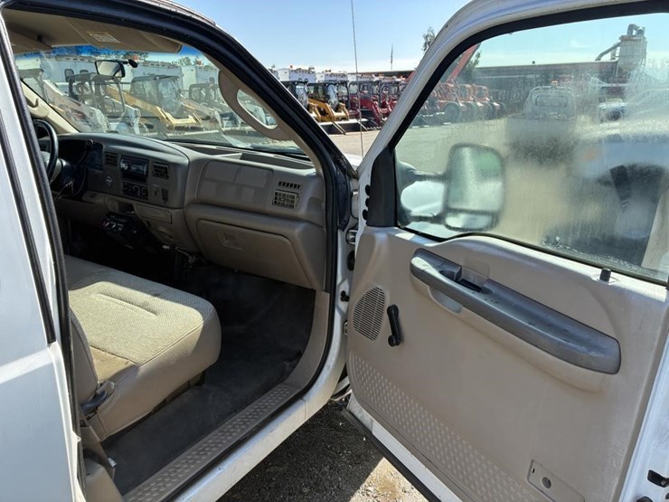 2004-ford-f250-sd-image-15