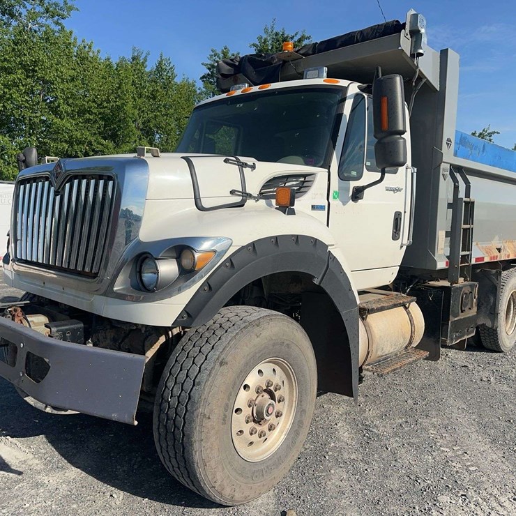 2012 INTERNATIONAL 7600