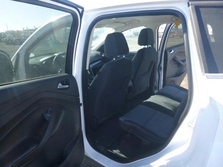 2014-ford-escape-image-7