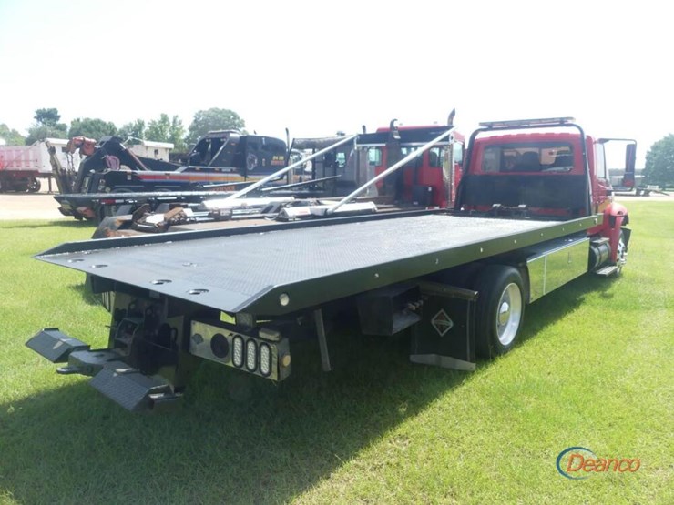 2007-international-durastar-4300-image-2
