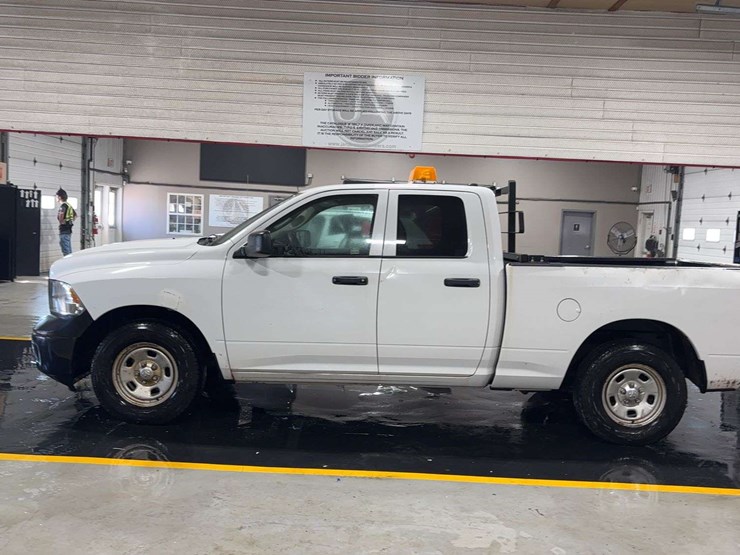 2014-dodge-1500-image-2