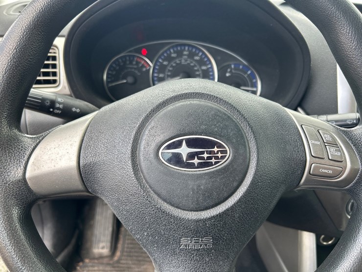2010-subaru-forester-image-39