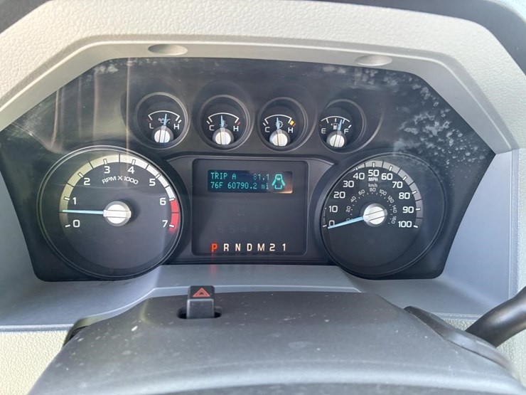 2011-ford-f250-image-16