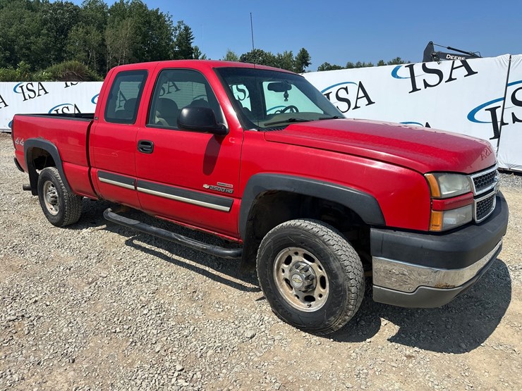 2005-chevrolet-2500-image-7