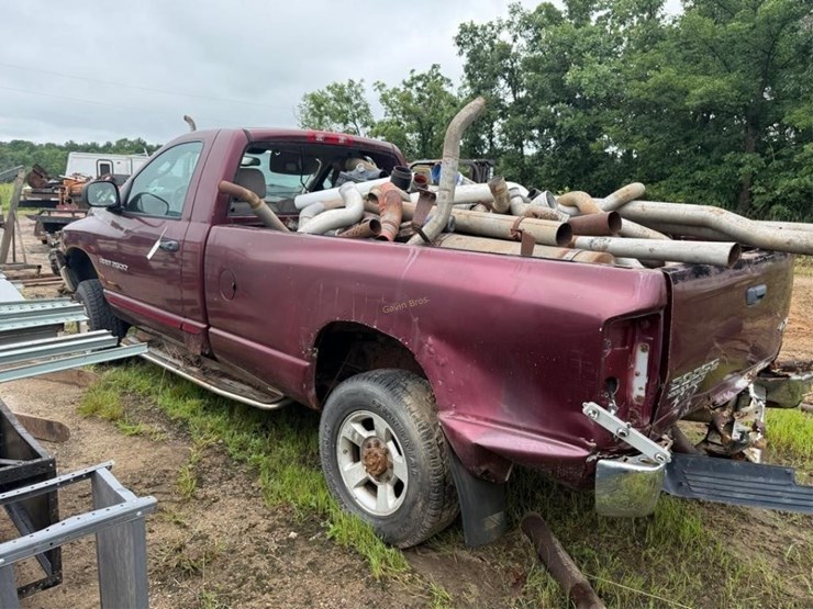2003-dodge-2500-image-4