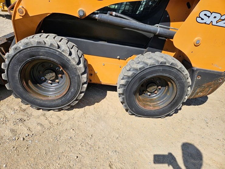 2020-case-sr210-image-33