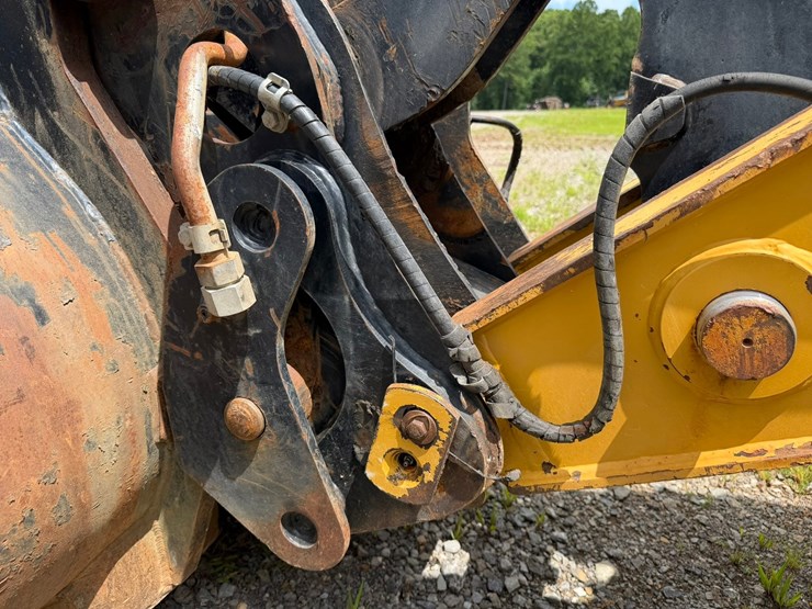 caterpillar-930h-image-14