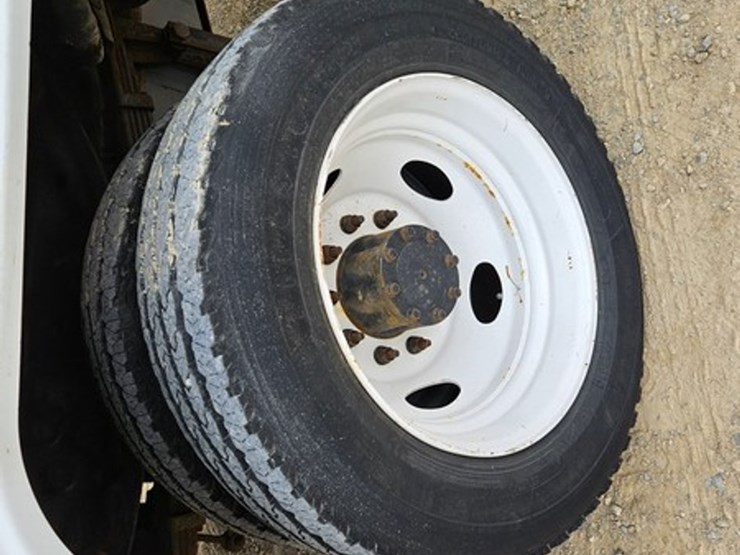 2008-ford-f550-image-53