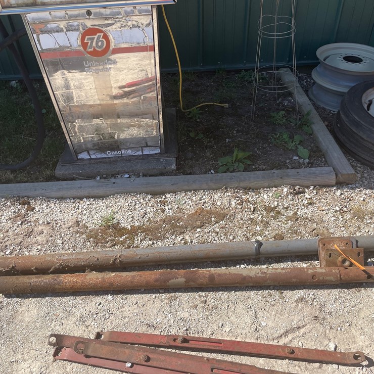 #2137 • Basement Beam Jacks