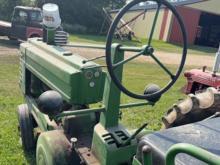 john-deere-b-image-34