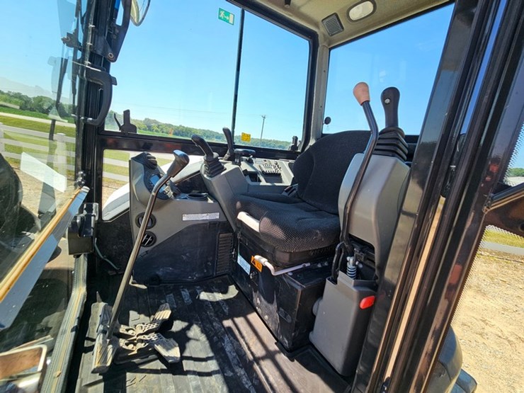 bobcat-e85-image-34
