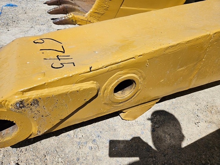 caterpillar-14-image-8
