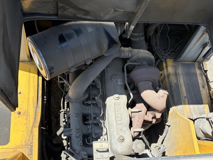 2006-komatsu-fd100-7-image-29