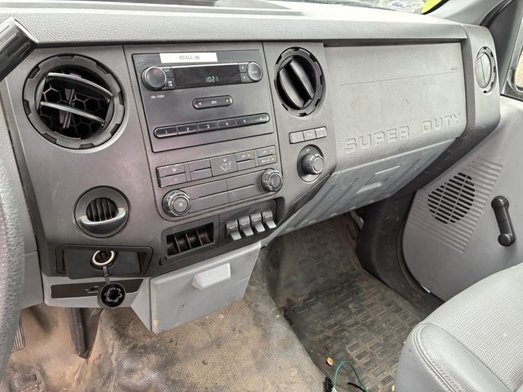 2013-ford-f250-image-18