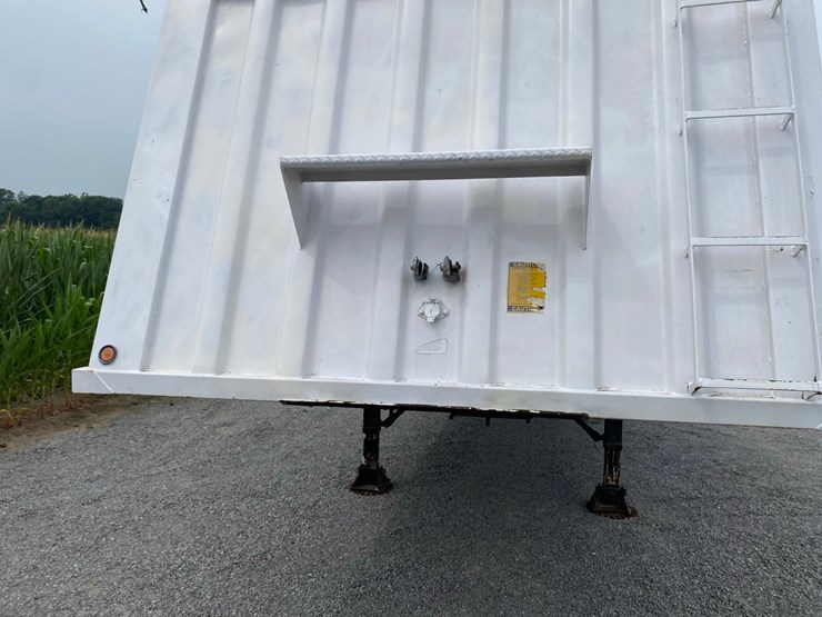 1995-dakota-grain-hopper-trailer-image-9