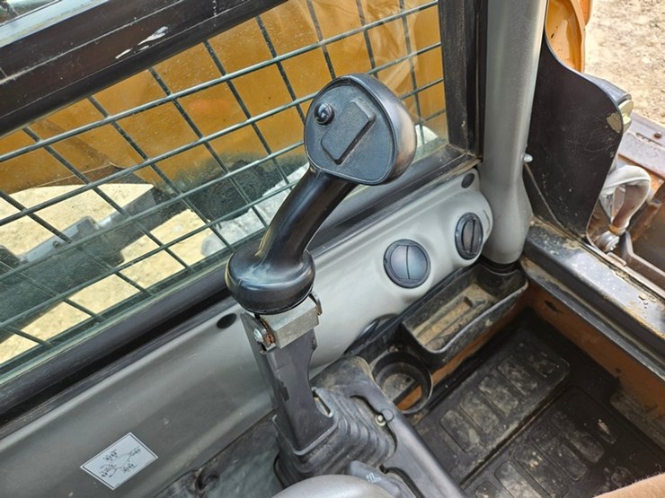 2019-case-sr210-image-20