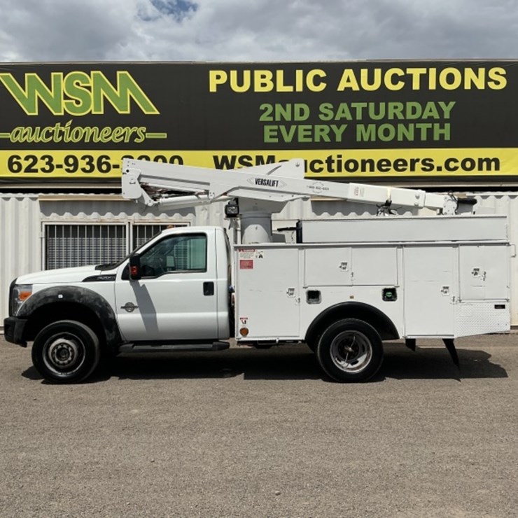 2012 FORD F550