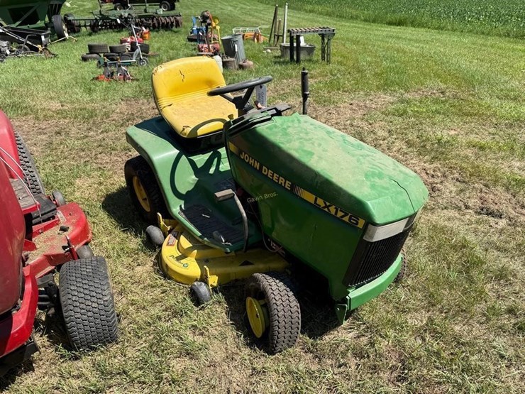 john-deere-lx176-image-4