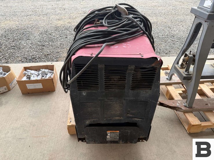 lincoln-electric-ranger-250-image-3