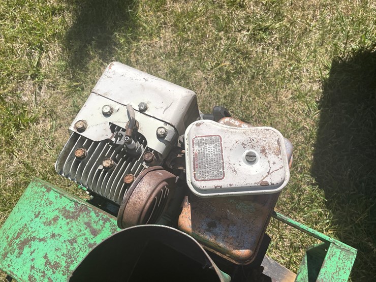#2190-•-lawn-vac-with-yard-cart-image-4