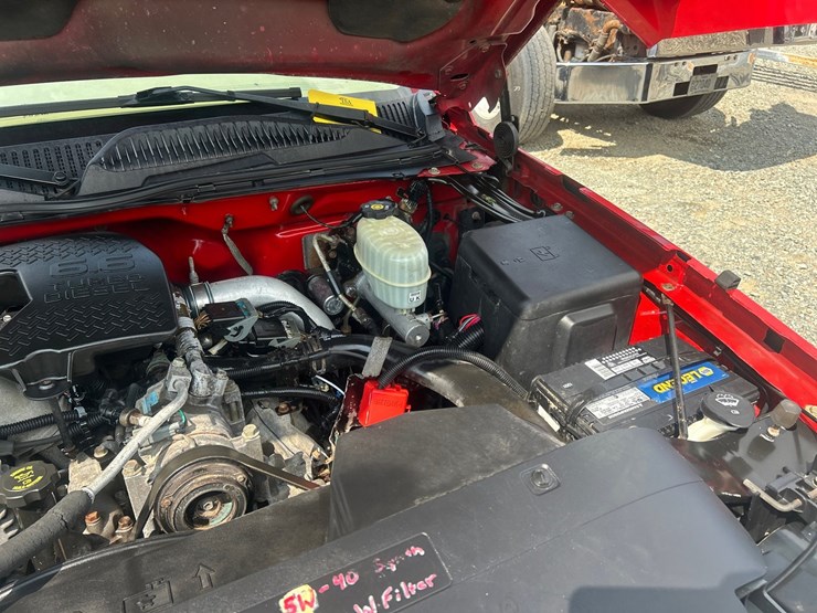 2005-chevrolet-2500-image-29